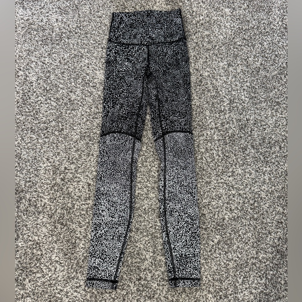 Lululemon Athletica Black and White Abstract Leggings